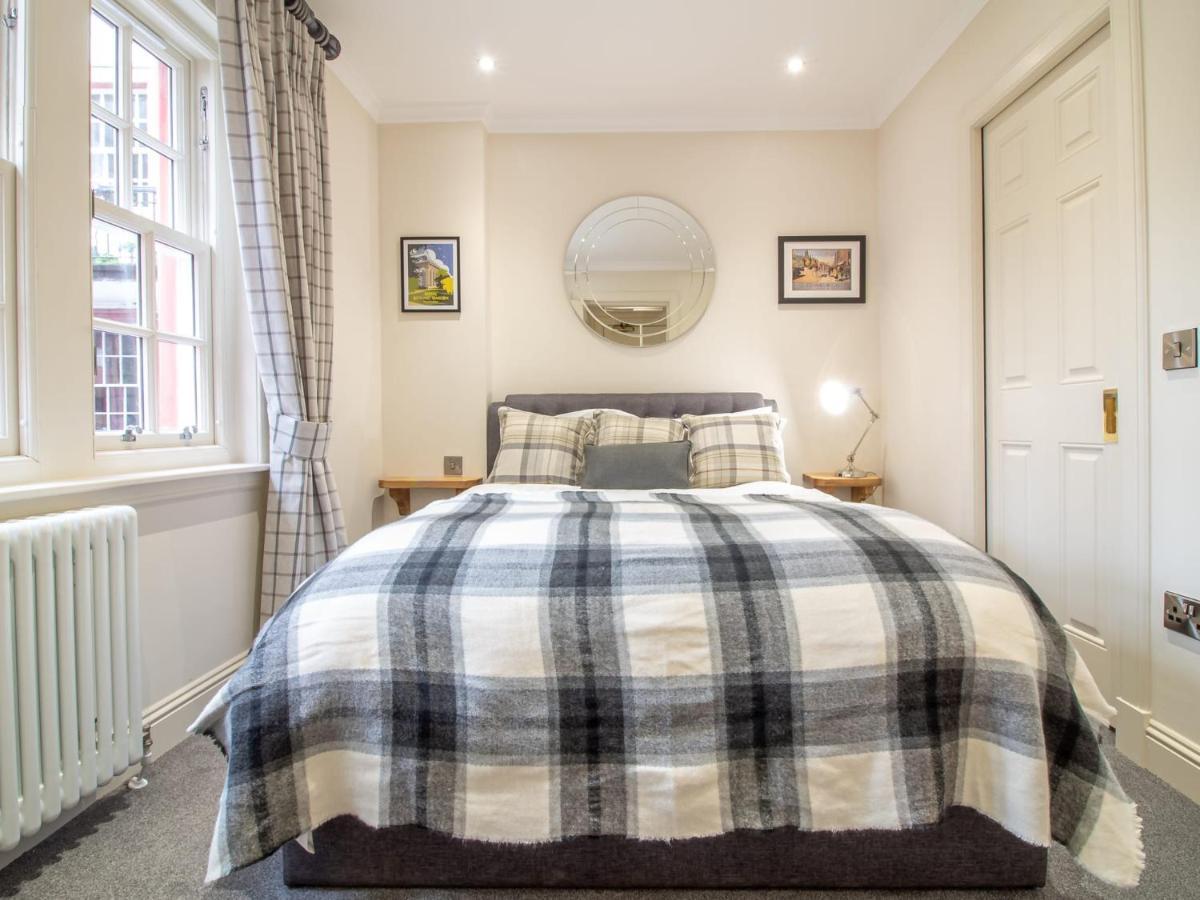 Luxury Royal Mile Apartment By The Castle - Sleeps 4 Edimburgo Exterior foto