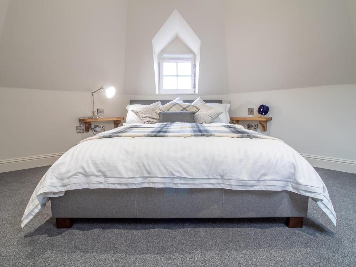 Luxury Royal Mile Apartment By The Castle - Sleeps 4 Edimburgo Exterior foto